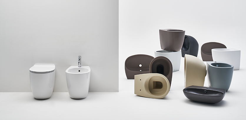 Muestra de retretes de colores de Simas